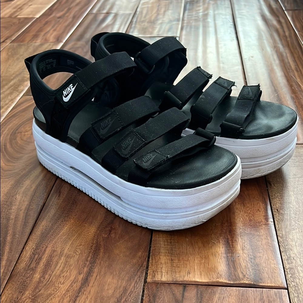 Nike Women's Black Icon Platform Sandals